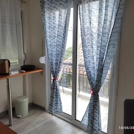 Olivia - Melina's Near The Sea Apartment Agia Triada (Thessaloniki)